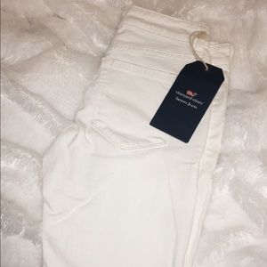 White Vineyard Vines Skinny Jeans
